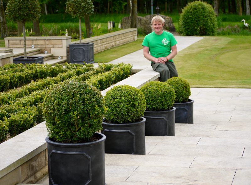 Soft landscaping garden design landscapers landscaping patio paving sandstone Whinney Hill Stockton 800x589